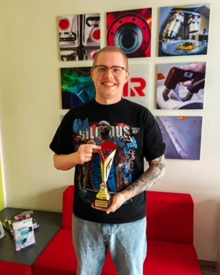 🏆 Kicktipp Champion 2024/25 – Congrats, Marvin! ⚽️
The 2024/25 Bundesliga season has come to an end – and so has our company’s internal Kicktipp challenge. This year’s winner: Marvin Varnau from Human Resources! 💥
 
As a passionate BVB supporter, Marvin experienced plenty of ups and downs this season – but when it came to tipping, he kept his cool and nailed it. 🖤💛
 
The trophy is now officially his – well deserved! Big congrats, Marvin, and enjoy the title of Kicktipp Champion! 🏆👏
__________
 
🏆 Kicktipp-Meister 2024/25 – Herzlichen Glückwunsch, Marvin! ⚽️
Die 1. Bundesliga-Saison 2024/25 ist Geschichte – und damit steht auch unser unternehmensinterner Kicktipp-Champion fest: Marvin Varnau aus dem Bereich Human Resources sichert sich mit einem starken Endspurt den Titel! 💪
 
Als bekennender BVB-Fan hatte Marvin in dieser Saison definitiv einiges durchzustehen – aber beim Tippen bewies er ein glückliches Händchen (und vielleicht auch ein wenig schwarz-gelbes Bauchgefühl 😉).
 
Der goldene Pokal ist ab sofort in guten Händen – wir gratulieren ganz herzlich und sagen: Gut getippt, Marvin! 🎉
 
#MRChemie #Kicktipp #Bundesliga2024 #HRChampion #BVBFan #TeamSpirit #ChampionByHeart