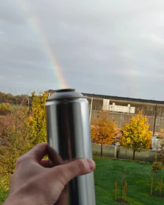 By the way: At MR Chemie, happiness comes in a can! :)
__________

Übrigens: Bei MR Chemie steckt Glück in der Dose! :)