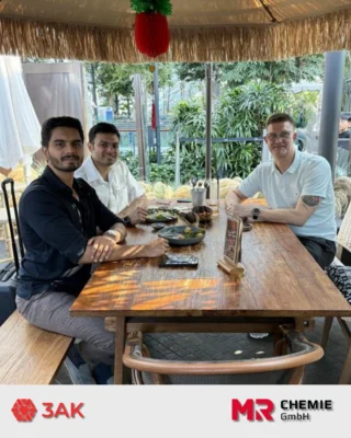 MR Chemie CEO Carsten Renzing-Krahe visited our long-standing partner 3AK Chemie in Singapore. Together with Founder Akshay Kanodia and CEO Ankit Kanodia, the focus was on further strengthening and developing our partnership. 🤝

As a important location for international collaboration, Singapore provides the ideal setting for personal exchange and the continued development of our partnership. 🌏 The direct dialogue on site once again highlighted the value of meeting in person.

We sincerely thank our partners for the productive, open, and trust-based discussions.

We look forward to taking the next steps together. 🚀
________
Unser CEO Carsten Renzing-Krahe war in Singapur zu Gast bei unserem langjährigen Partner 3AK Chemie. Gemeinsam mit dem Gründer Akshay Kanodia und dem CEO Ankit Kanodia stand die Weiterentwicklung unserer Partnerschaft im Mittelpunkt der Gespräche. 🤝

Als wichtiger Standort für internationale Zusammenarbeit bietet Singapur den idealen Rahmen für den persönlichen Austausch und die gemeinsame Weiterentwicklung unserer Partnerschaft. 🌏 Der direkte Dialog vor Ort hat einmal mehr gezeigt, wie wertvoll Gespräche in dieser Konstellation sind.

Wir bedanken uns herzlich für die produktiven, offenen und vertrauensvollen Gespräche.

Wir freuen uns auf die nächsten gemeinsamen Schritte. 🚀

#Partnership #Singapore #GlobalCollaboration #InternationalBusiness #LongTermPartnership