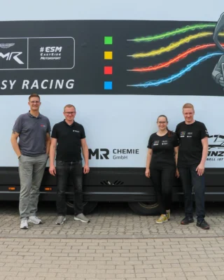 🏁 A visit to EastSide Motorsport in Oschersleben! 🏎️
Yesterday, we had the opportunity to take a behind-the-scenes look at EastSide Motorsport. Alongside a tour of the facilities and some great discussions, we used the day to create new photo and video content around motorsport and MR Chemie. 🎥📸

Stay tuned for exciting insights and plenty of new content from our partnership with EastSide Motorsport in the coming weeks. 🔥

A big thank you to the entire team at EastSide Motorsport for the warm hospitality and a fantastic day in Oschersleben!
________

🏁 Zu Besuch bei EastSide Motorsport in Oschersleben! 🏎️
Gestern durften wir einen spannenden Blick hinter die Kulissen von EastSide Motorsport werfen. Neben einer Führung durch die Hallen und interessanten Gesprächen haben wir die Gelegenheit genutzt, neue Foto- und Videoaufnahmen rund um Motorsport und MR Chemie zu produzieren. 🎥📸

Freut euch auf spannende Einblicke und jede Menge neuen Content aus unserer Partnerschaft mit EastSide Motorsport in den kommenden Wochen. 🔥

Vielen Dank an das gesamte Team von EastSide Motorsport für die Gastfreundschaft und den tollen Tag in Oschersleben!

#MRChemie #EastSideMotorsport #GT4Germany #Motorsport #Oschersleben #BehindTheScenes #Racing #ContentCreation #AstonMartinRacing #Performance #Partnership